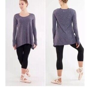 Lululemon Womens Rehearsal Top 4 Long Sleeve Tee Heather Gray Swan Thumb Holes‌‌